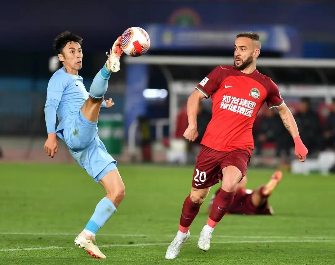 包含荷甲集结日再迎强敌，马德里竞技战术微调，主帅态度——压力陡增，资深球员宣示担当的词条-爱游戏